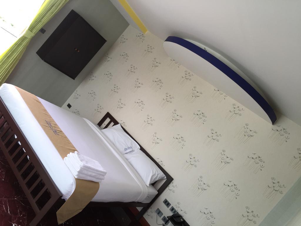 Por-Ho Boutique Hotel Накхонратчасима Номер фото