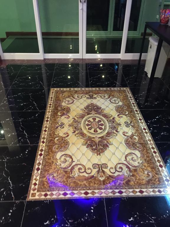 Por-Ho Boutique Hotel Накхонратчасима Экстерьер фото